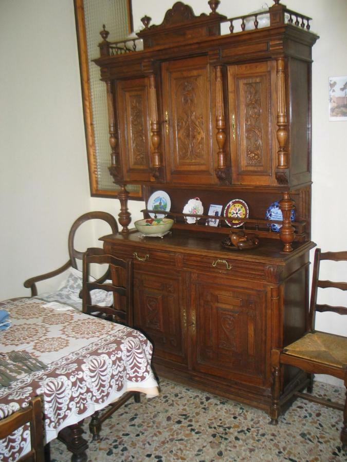 Chez Annie Villa Tuchan Bagian luar foto